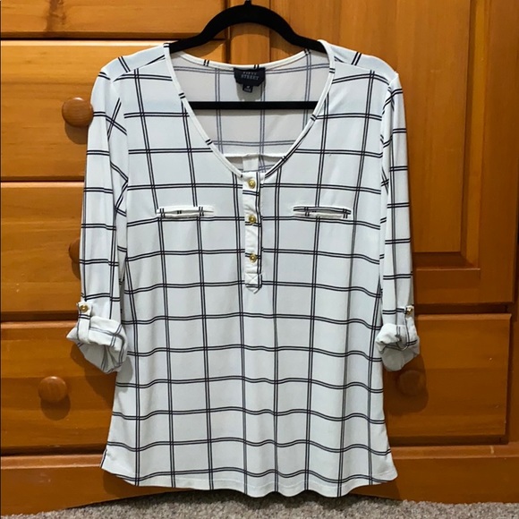 Blouse - Picture 1 of 3